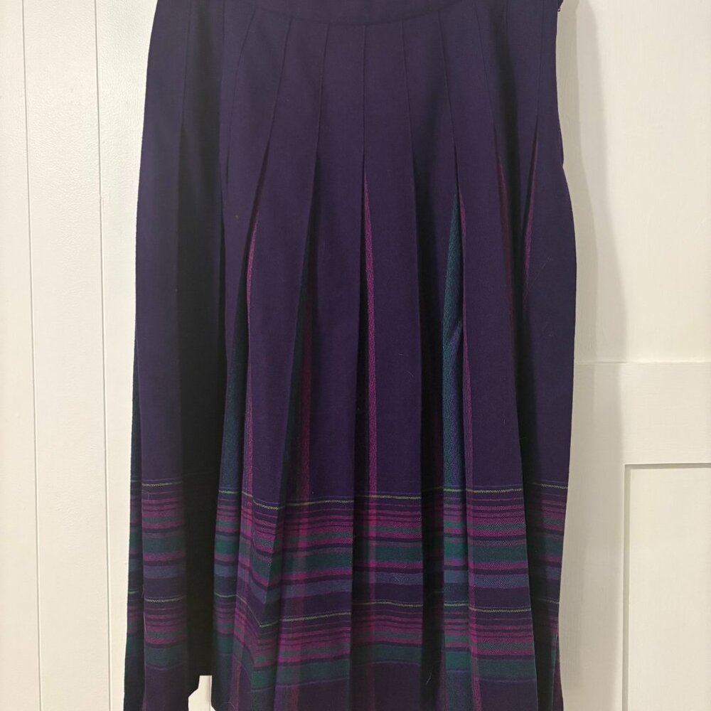 Pendleton Wool Pleated Skirt in beautiful purples, maybe vintage